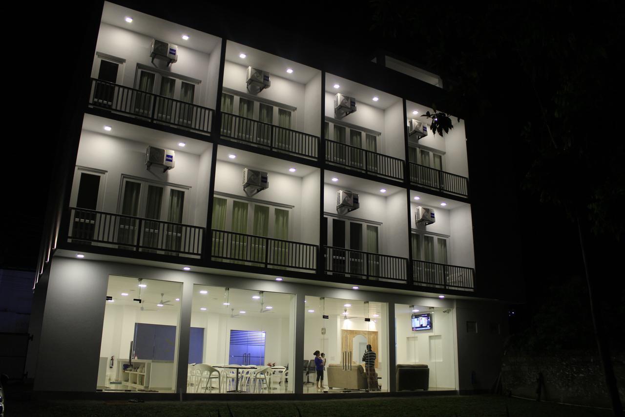 Heaven By O Hotel Unawatuna Bagian luar foto