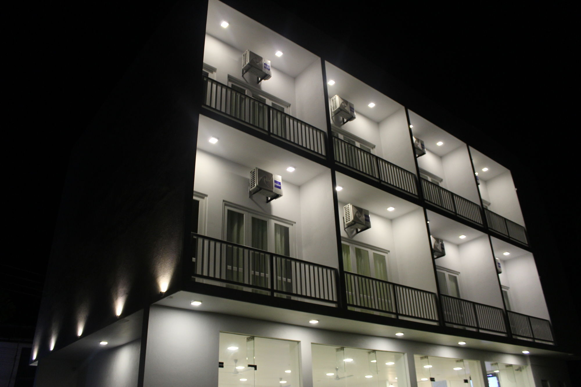 Heaven By O Hotel Unawatuna Bagian luar foto